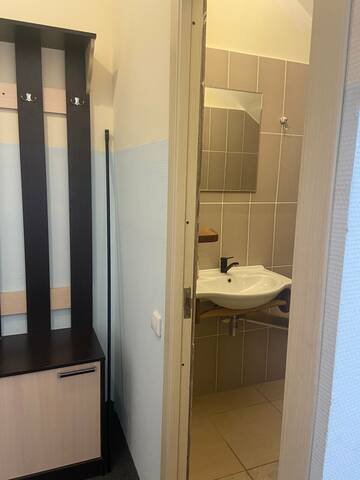 Небольшой одноместный номер в Гостинице Джаз